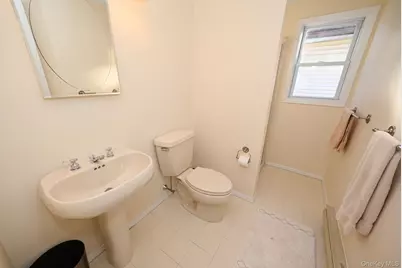 249 Grange Street, Franklin Square, NY 11010 - Photo 25