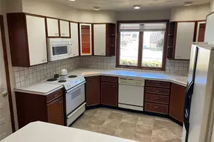 11 5th Ave, Newburgh, NY 12550 - Photo 9