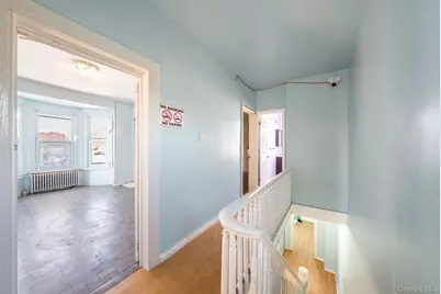 2214 Hermany Avenue, Bronx, NY 10473 - Photo 15