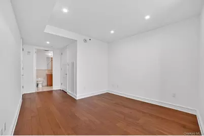 1 Renaissance Square #26F, White Plains, NY 10601 - Photo 31