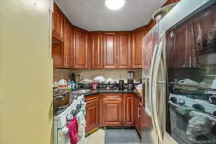 657 E 102nd St, Brooklyn, NY 11236 - Photo 5