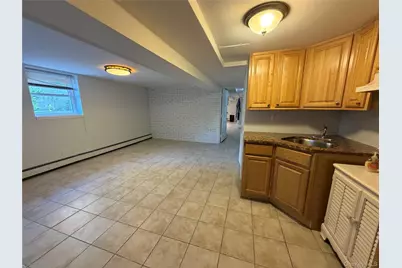 1271 Hobart Avenue, Bronx, NY 10461 - Photo 7