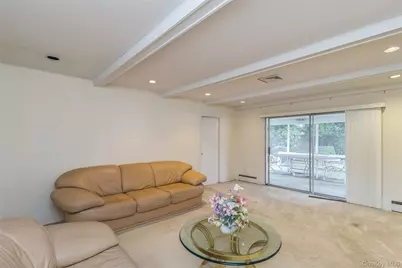 22 Ballad Lane, Stony Brook, NY 11790 - Photo 11