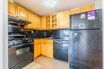 112-26 38th Avenue #4A, Corona, NY 11368 - Photo 7