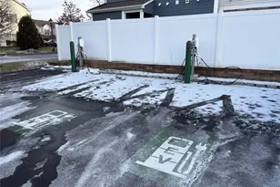 132 Rosebud Ct, Patchogue, NY 11772 - Photo 33