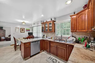 72 Peddler Hill Rd, Monroe, NY 10950 - Photo 19