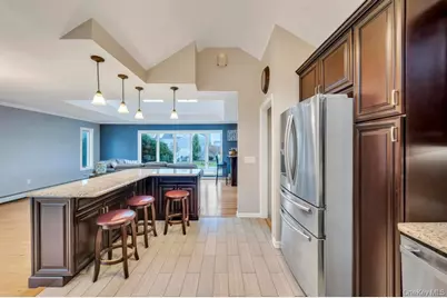 65 Waterview Avenue, Massapequa, NY 11758 - Photo 27