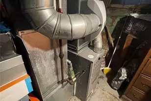 106-20 109th Ave, Ozone Park, NY 11417 - Photo 11