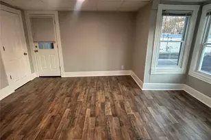 114 Sprague Ave, Middletown, NY 10940 - Photo 3