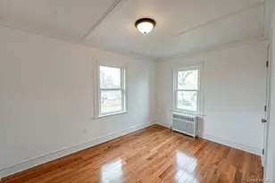 243 Locust Ave, Babylon, NY 11702 - Photo 17