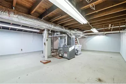 117 Cedar Avenue, New Windsor, NY 12553 - Photo 17