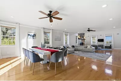 33A Newtown Road, Hampton Bays, NY 11946 - Photo 27