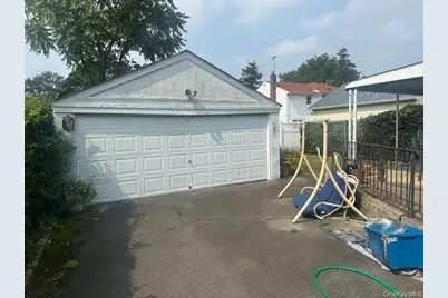 63 Elmwood Avenue, Hempstead, NY 11550 - Photo 3