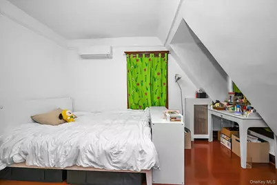 87-71 111th Street, Richmond Hill, NY 11418 - Photo 11