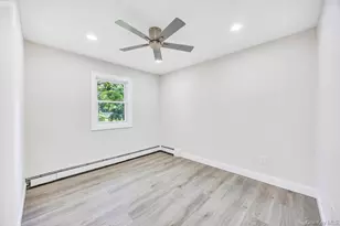 11 Edwards Rd, Mastic Beach, NY 11951 - Photo 23