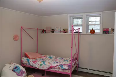 741 Peenpack Trail, Sparrow Bush, NY 12780 - Photo 19