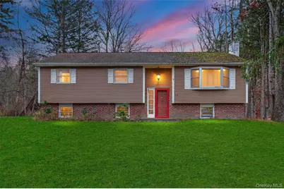 12 Robert Drive, Hyde Park, NY 12538 - Photo 1