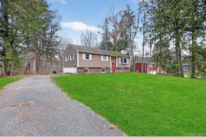 12 Robert Drive, Hyde Park, NY 12538 - Photo 3