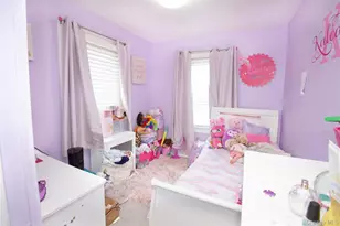 361 E Columbia St, Hempstead, NY 11550 - Photo 13