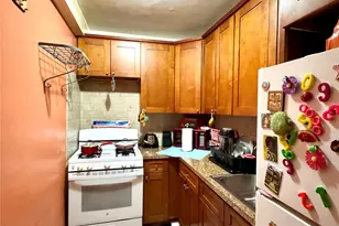 89-15 Parsons Blvd, Jamaica, NY 11432 - Photo 7