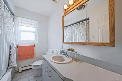 171 N Oak Street, Massapequa, NY 11758 - Photo 25