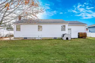 171 N Oak St, Massapequa, NY 11758 - Photo 7