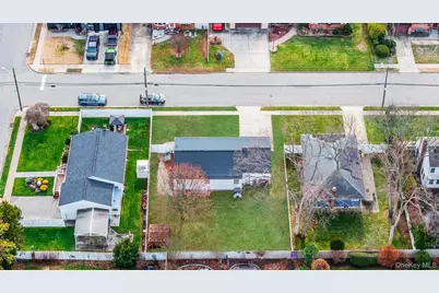 171 N Oak Street, Massapequa, NY 11758 - Photo 11