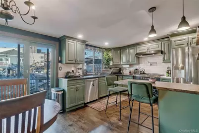 27 W 11th Road, Broad Channel, NY 11693 - Photo 9