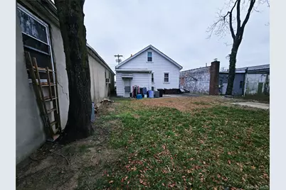 777 W Merrick Road, Valley Stream, NY 11580 - Photo 19