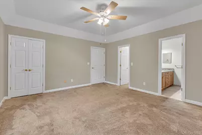 119 Autumn Drive, Plainview, NY 11803 - Photo 11