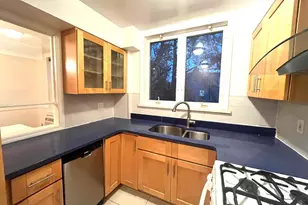 1945 Paulding Ave, Bronx, NY 10462 - Photo 11