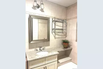 1945 Paulding Avenue, Bronx, NY 10462 - Photo 9