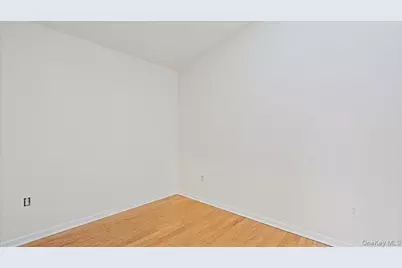 122-04 Powell Cove Boulevard #C, College Point, NY 11356 - Photo 23