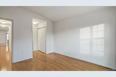 122-04 Powell Cove Boulevard #C, College Point, NY 11356 - Photo 19