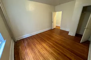 22 Clove Rd, New Rochelle, NY 10801 - Photo 3