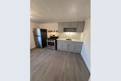 857 Garfield Street #2nd Fl, Franklin Square, NY 11010 - Photo 5