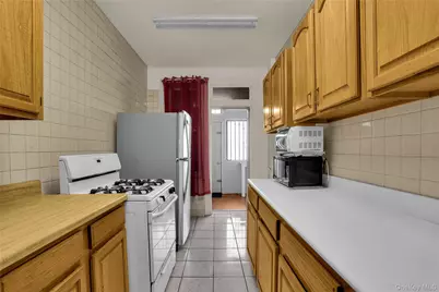 2161 Walton Avenue, Bronx, NY 10453 - Photo 5