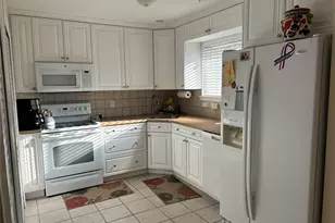 233B Springmeadow Dr, Holbrook, NY 11741 - Photo 7