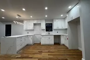 140-14 174th St, Rochdale, NY 11434 - Photo 3