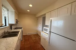 35A Norwood Rd, Port Washington, NY 11050 - Photo 5