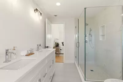 26 Tuthills Lane, Jamesport, NY 11947 - Photo 17