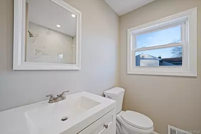 3 Bellrose Avenue, Centereach, NY 11720 - Photo 27