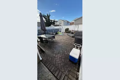 158-40 96th Street, Howard Beach, NY 11414 - Photo 9