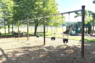 29 Center Dr, Douglaston, NY 11363 - Photo 43