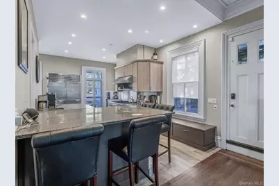 29 Center Drive, Douglaston, NY 11363 - Photo 17