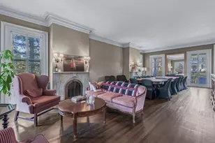 29 Center Dr, Douglaston, NY 11363 - Photo 9