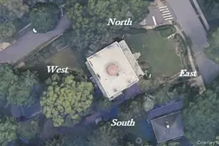 29 Center Dr, Douglaston, NY 11363 - Photo 35