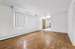 105 Loop Dr, Sayville, NY 11782 - Photo 5