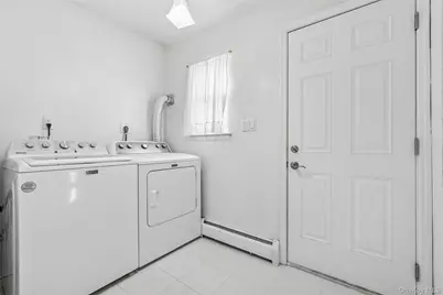 105 Loop Drive, Sayville, NY 11782 - Photo 27