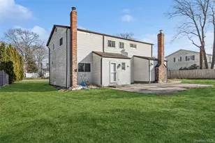 105 Loop Dr, Sayville, NY 11782 - Photo 33